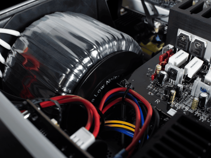 AV-ресивер Emotiva BasX MR1