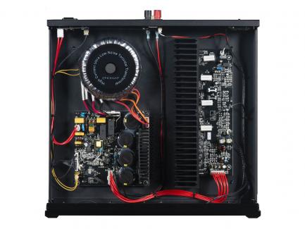 Усилитель мощности Emotiva BasX A1