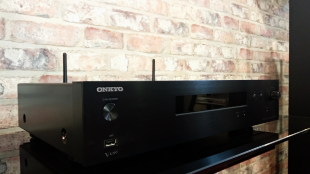 Обзор сетевого проигрывателя Onkyo NS-6130